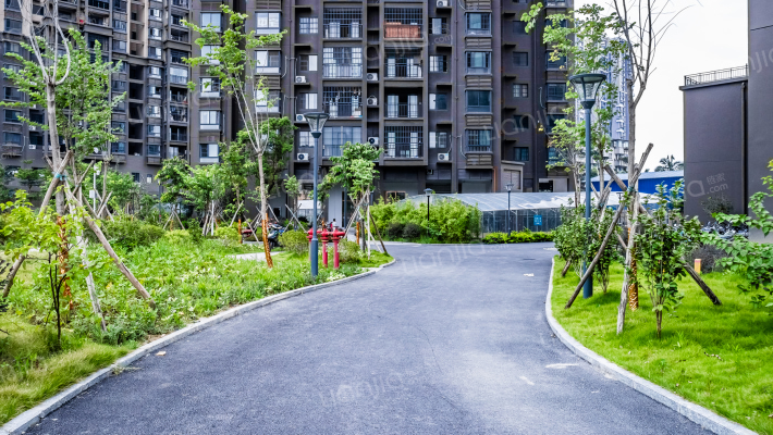 春江花月外景图