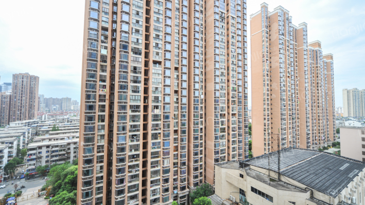 皇冠国际花园外景图