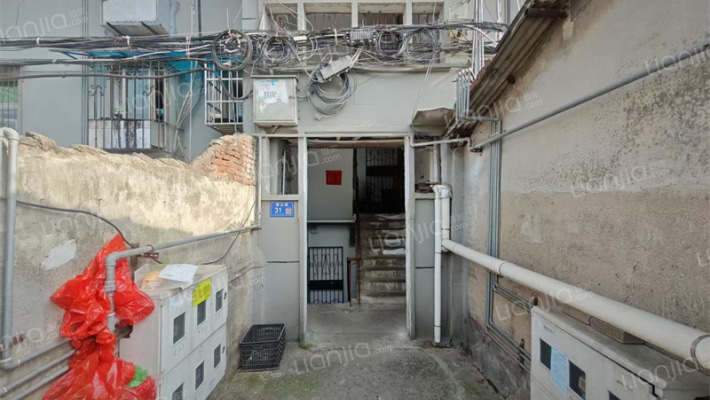 蔡山路31号外景图
