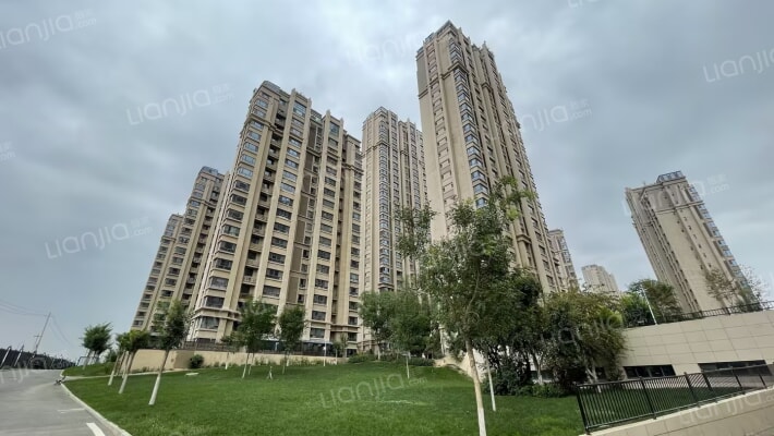 碧桂园天麓山南苑外景图