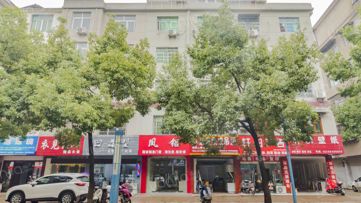 信美路20号外景图