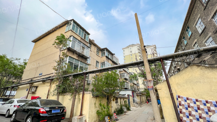 市建工集团宿舍文化路外景图