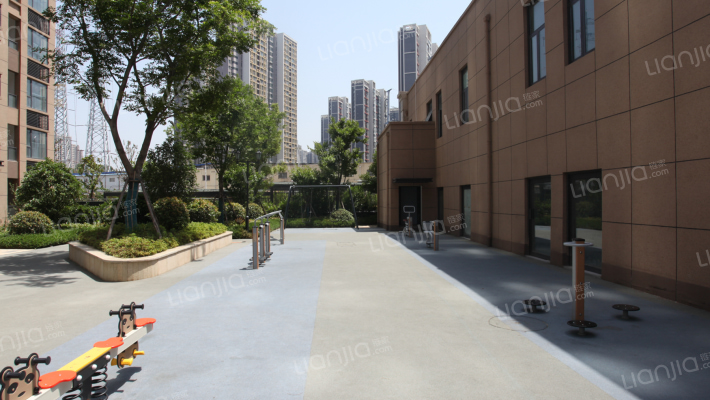 阳光城7号院外景图