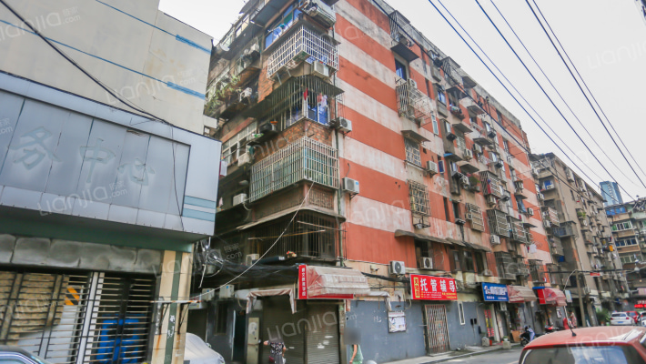 下凤凰坡外景图