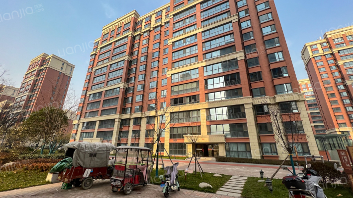 梧桐中舍外景图