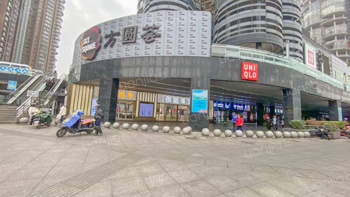 世纪城商铺外景图