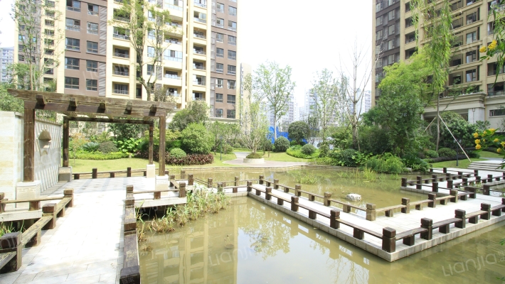 鸥鹏泊雅湾南区外景图