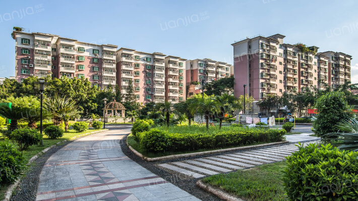 碧湖花园外景图