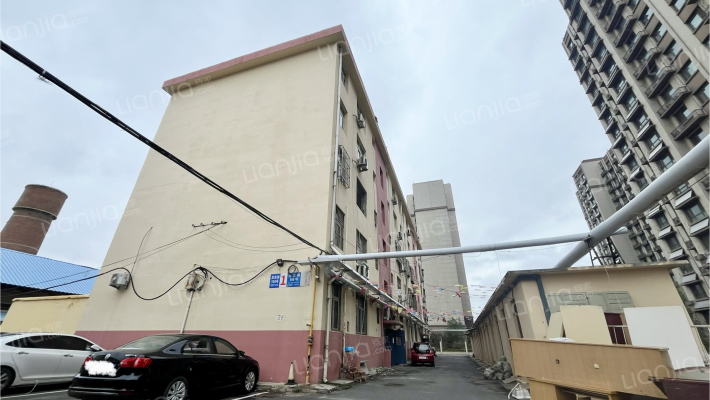 东风家属区外景图