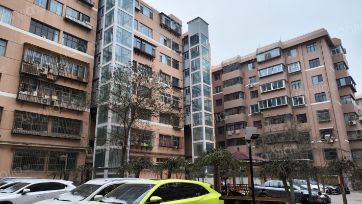 26街区国税局家属院外景图