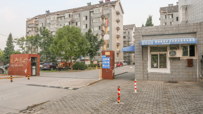 天山花苑外景图