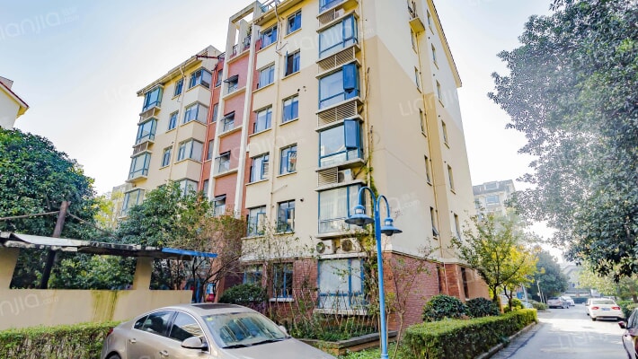 香江花城玫瑰苑外景图