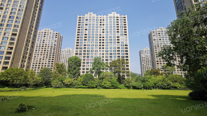 得力名望府外景图