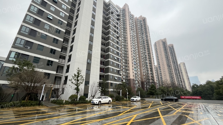 沙湖馨苑外景图