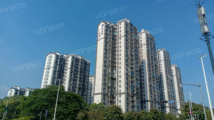 医大蟠龙润泽苑外景图