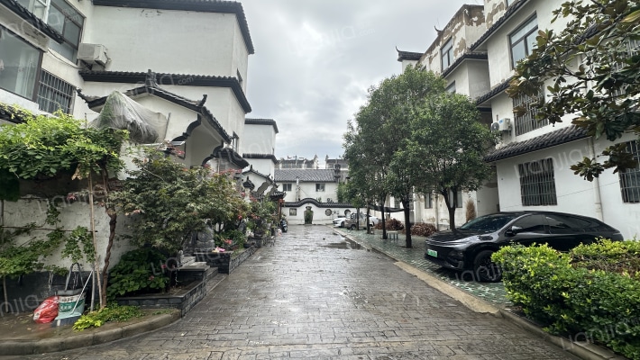 碧玉小家外景图