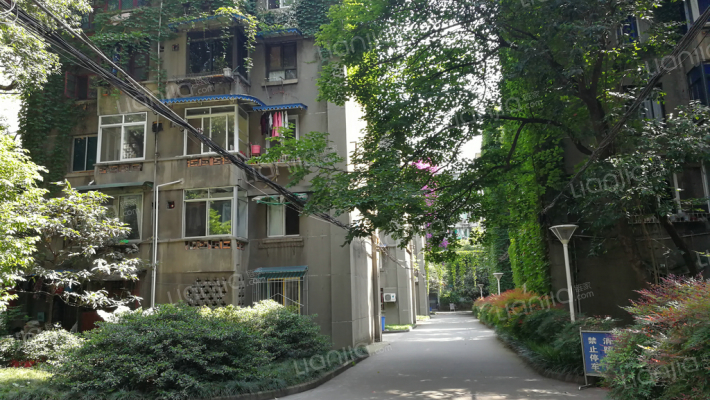 成都体院教师宿舍欣园外景图