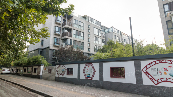 来凤街一号花园外景图