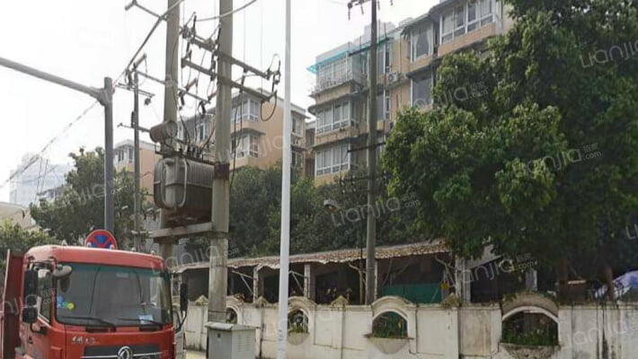 恋日家园B区外景图