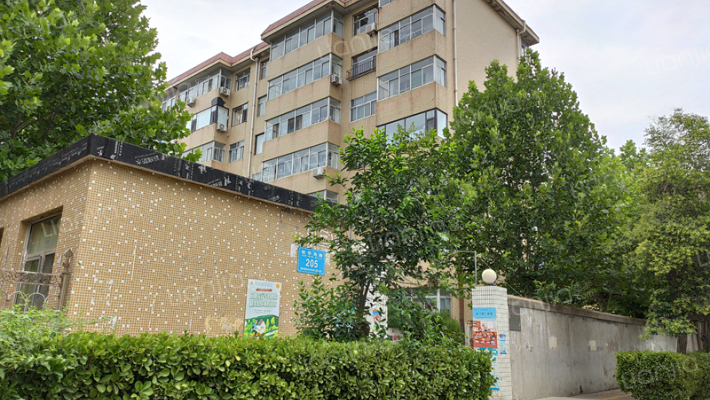 潍坊市技术监督局宿舍外景图