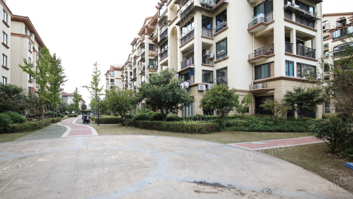 中亚香郡园外景图