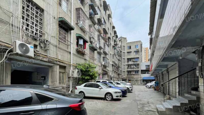 皇花街13号院外景图