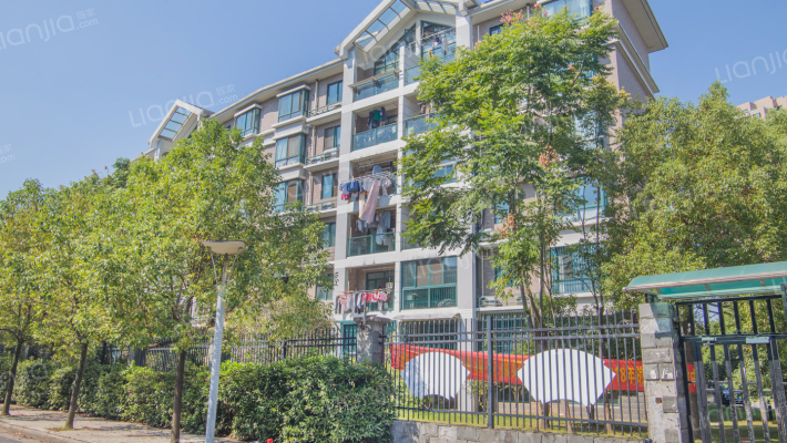 廣潤翰城外景图