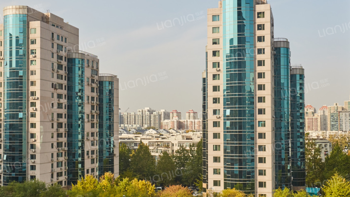 名人公寓外景图