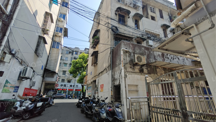 华中西路一百五十四号外景图