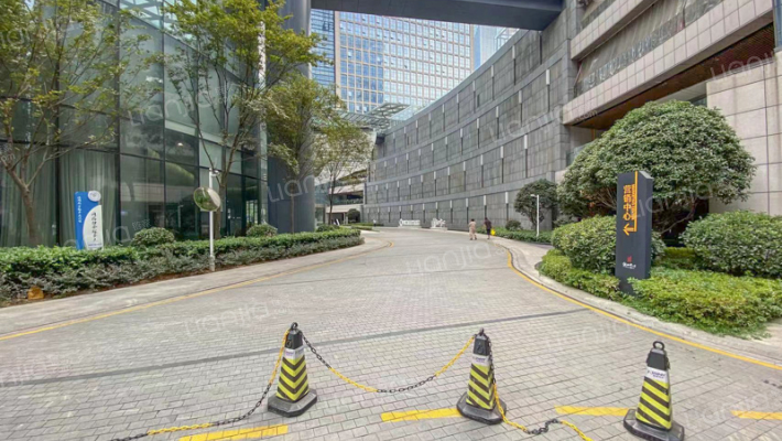 绿地中心外景图