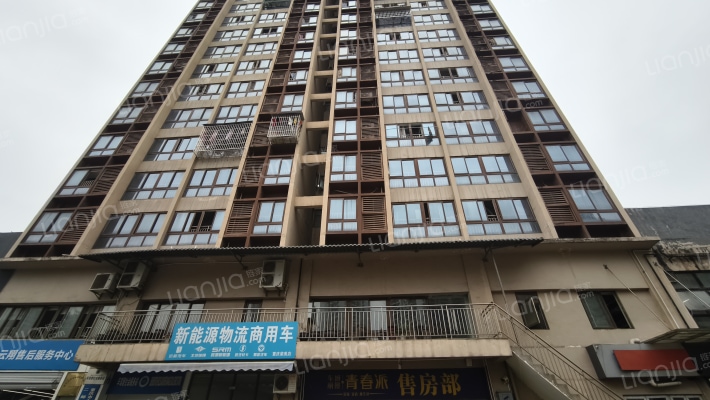 耀博车城丽景外景图