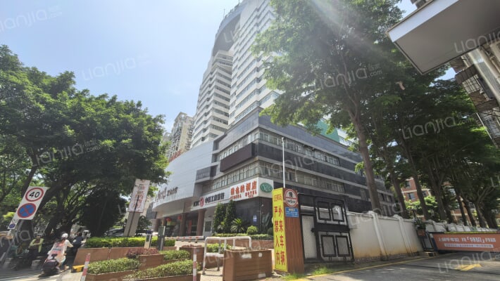 报业大厦外景图