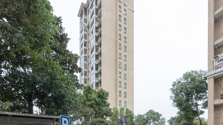 梅湖公寓外景图