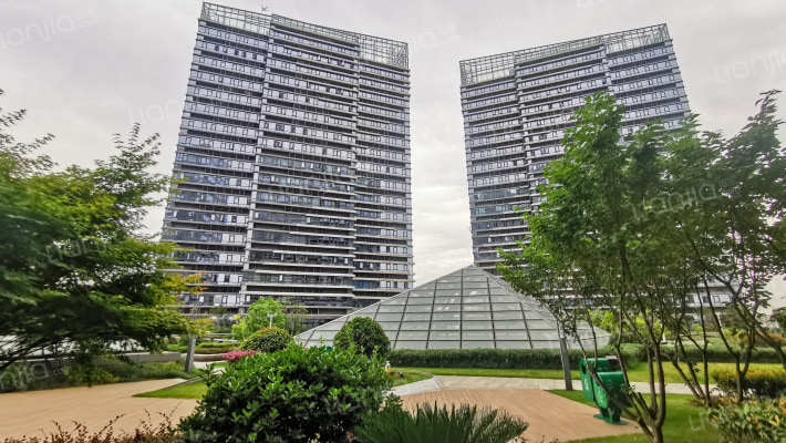 华侨城云岸外景图