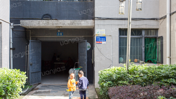 国雅·彩云间外景图