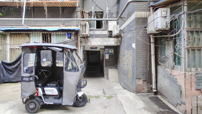 先锋巷12号院外景图