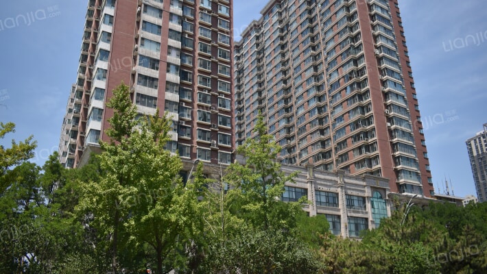 米兰假日外景图