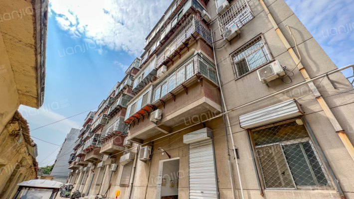 建委宿舍外景图