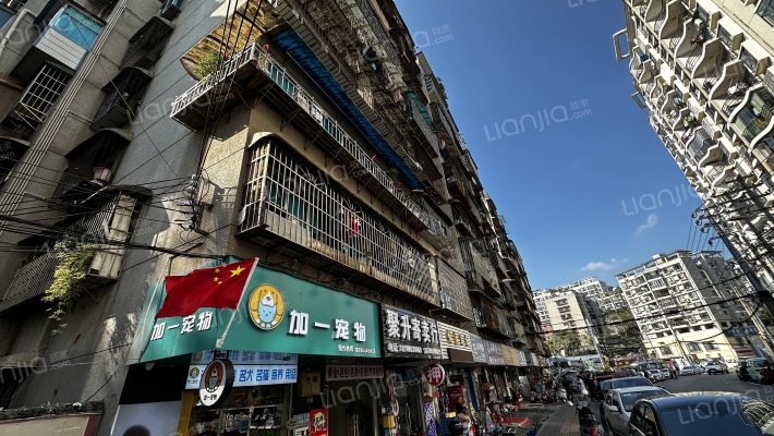 平安小区外景图