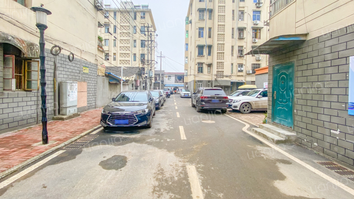 东流路生活区外景图