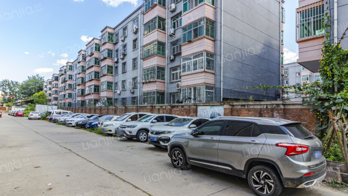 兴盛小区外景图