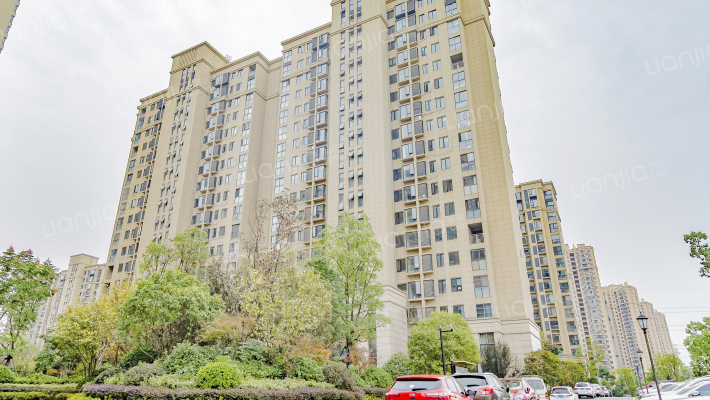 宝业光谷丽都外景图