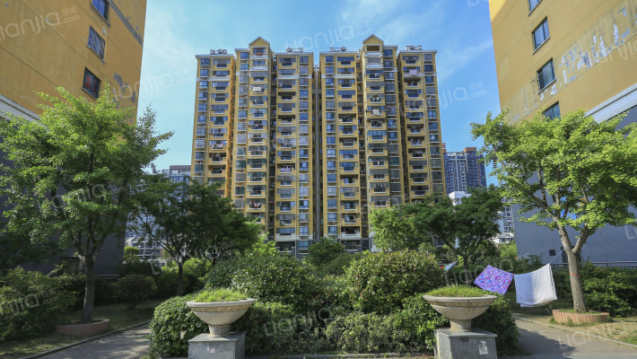 港澳花园外景图