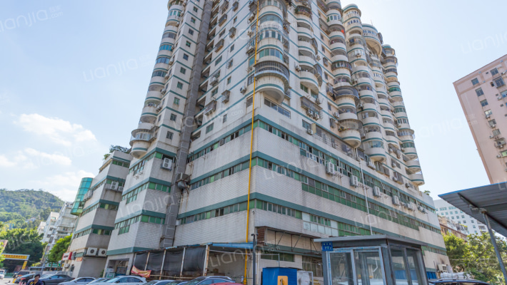 银都广场外景图