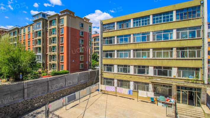 黄金研究院宿舍外景图