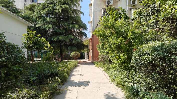 美兰花园外景图