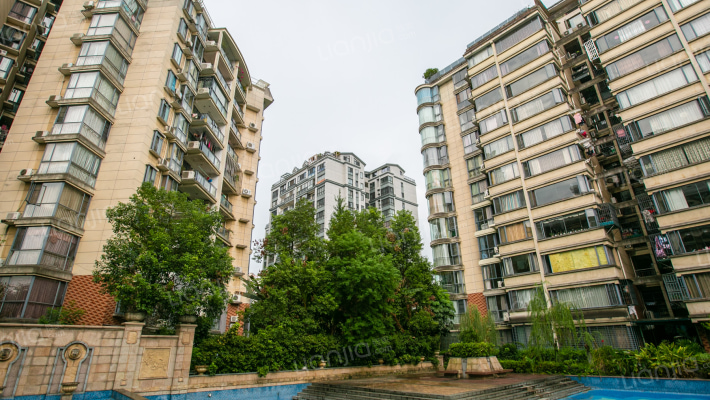 冠泰东岸枫景 外景图