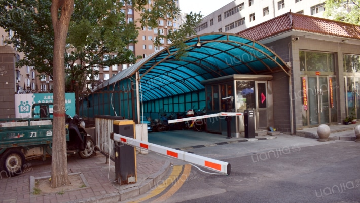 山西水工外景图