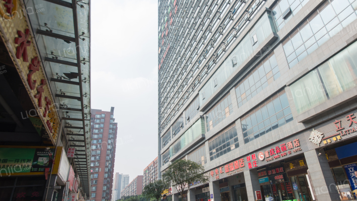 华宇北城商务街外景图