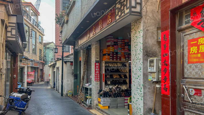 云里大街军营巷外景图